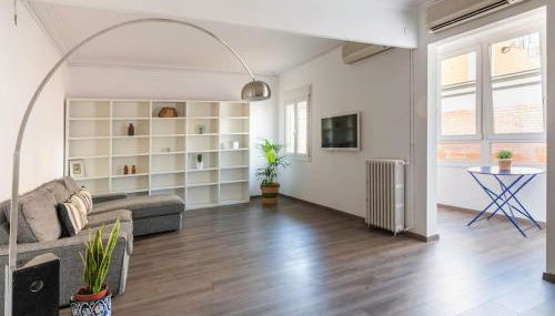 Centric and spacious, excellent for families - Photo 2