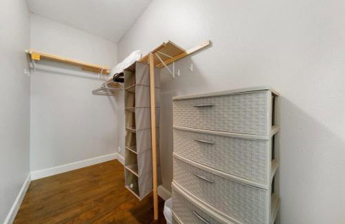Condo with Sauna & Fitness Center, Extended Stay Savings - Foto 21