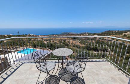 Rapunzel's Tower Mani - Foto 5