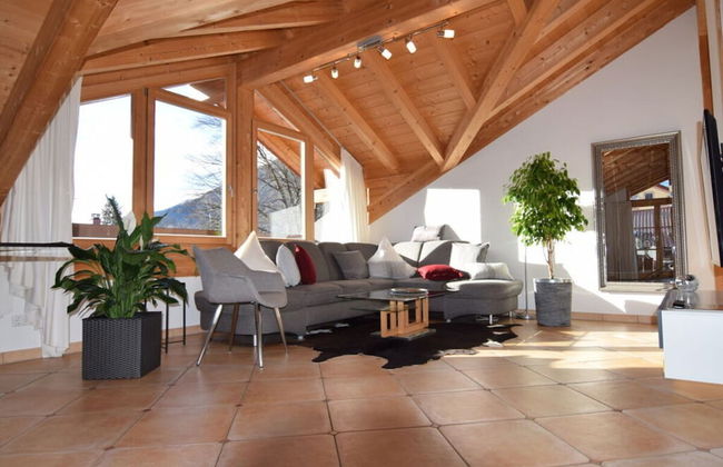 Pleasant Holiday Home With View - Foto 5