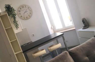 Le Cosy Studio Logement entier [Parking Gratuit] - Foto 8