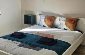 Spacieux appartement au pied de la cité médiévale - Foto 14