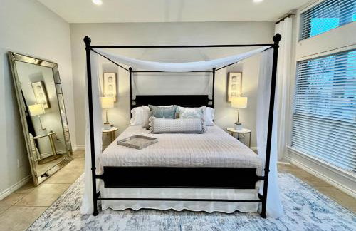 Luxury Lakefront Getaway - Foto 13