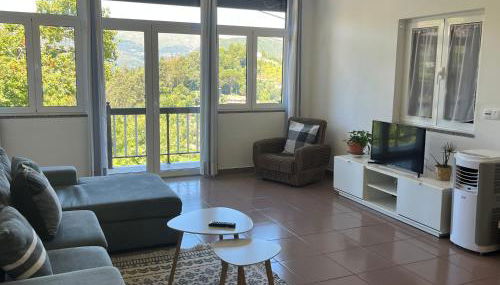 Casa de Casarelhos T2 - "Gerês" - Foto 2