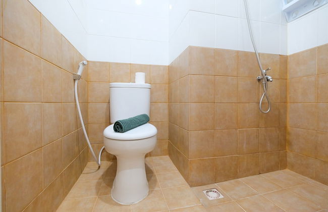 Comfy Studio Apartment @ Green Pramuka City - Foto 22