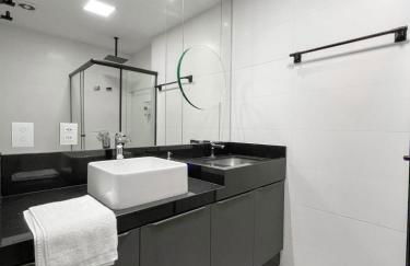 Modernidade e Luxo no 30º Andar - Foto 16