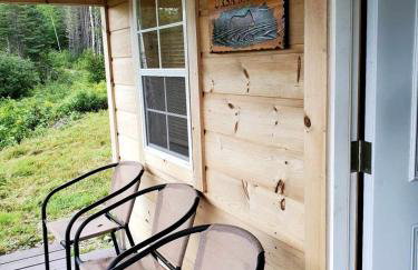 Off-Grid Cabin Nestled Among Nature with Lovely Landscape Views in Maine - Foto 5