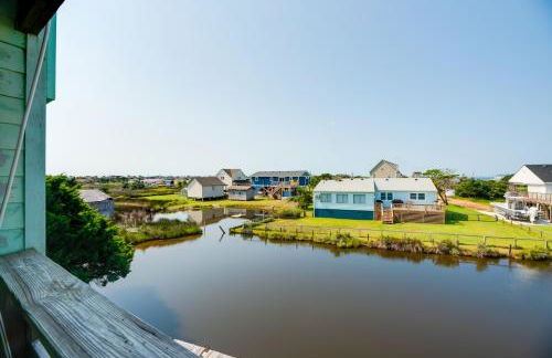 Quiet Hatteras Duplex with Decks about 1 Mile to Beach - Foto 26