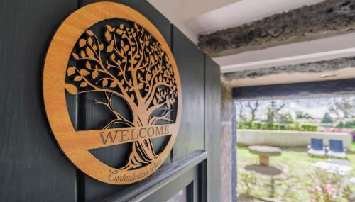 Castanheiro's Place - Photo 3