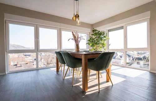 Design Apartment zentral für 6 in Andernach: Ausblick, WiFi, Küche - Photo 18