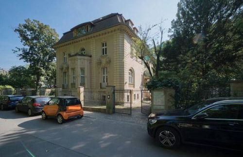 Parklounge Apartment in historic Villa - Photo 25