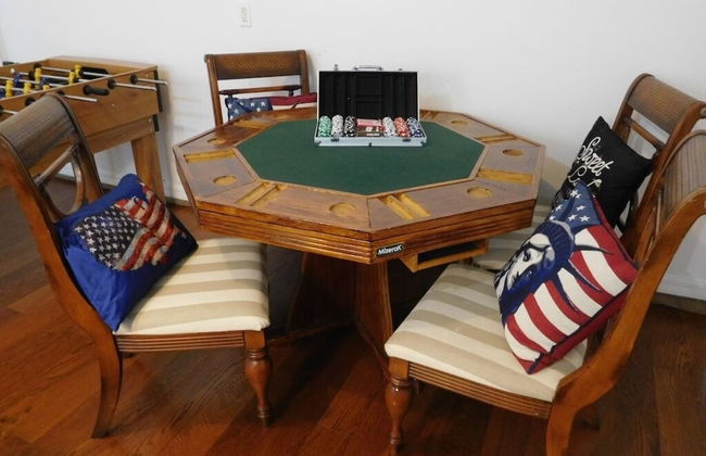 Spacious 6-bedroom Home in Hampton Lakes Perfect for Family Getaways! - Foto 17