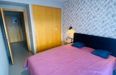 Hermoso piso en un paso de la Playa de Fenals con piscina - Foto 22