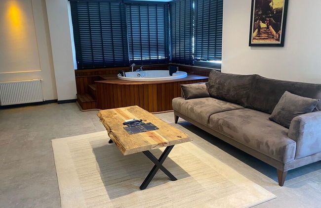 Eluxio Suite Hotel - Photo 26