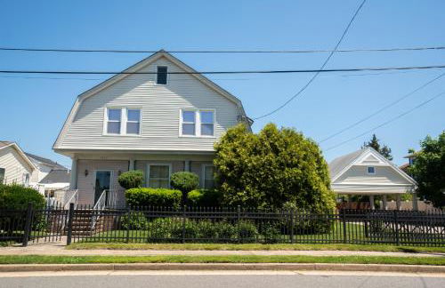 Spacious Home In A Quiet Neighborhood - Foto 19