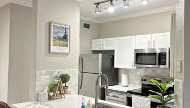 Charming 2BR 2BA Oasis in Magnolia - Foto 5