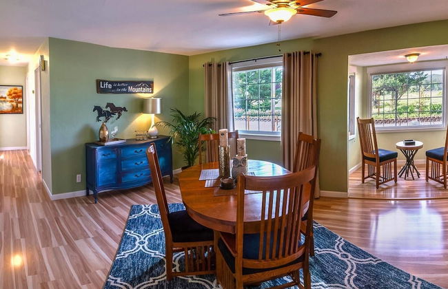 Racing Horse Ranch with Unlimited Golf - Photo 10