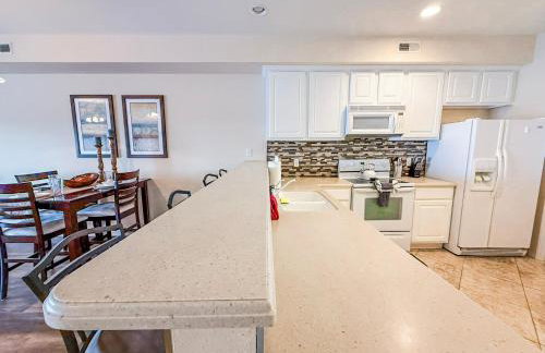 Sunshine&Shoreline-LakefrontDog Days Condo 3BD2BA - Foto 19