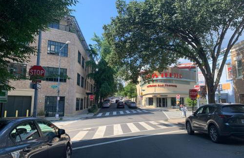 Cozy 1BR in DC 95WalkScore Steps to Cafes Dining Nightlife Grocery Metro - Close to Downtown - Foto 45