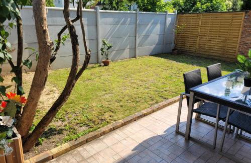 charmant studio de 30 m2 très calme avec sa grande belle terrasse et son jardin PRIVATIF - Foto 25