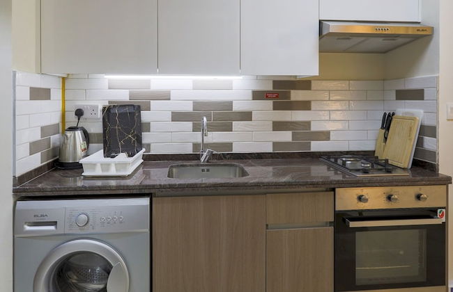 Friendly Studio Apartment With Beautiful Living - Foto 6