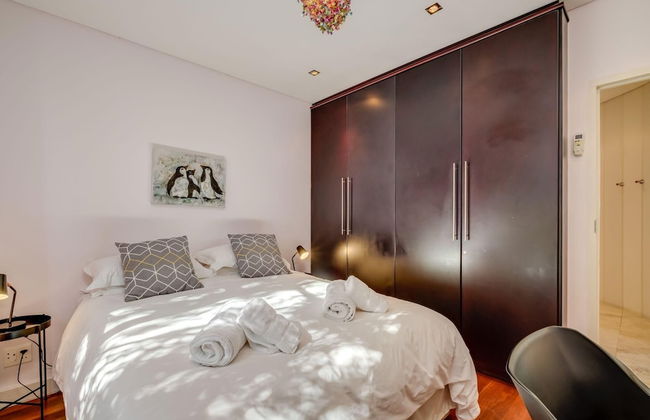 Multi-level Family Villa w Private Pool Views Lions Crest - Foto 39