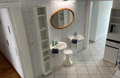 Ferienwohnungen & Apartments Heintz - Ihre Unterkunft am Marktplatz in Bad Königshofen - Foto 30