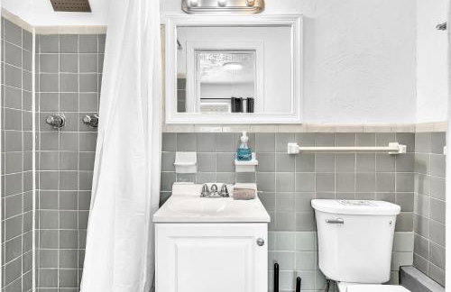 Executive Studio Hollywood Blvd & Near Beach - Foto 22