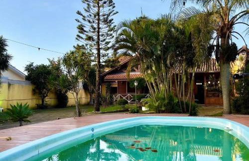 Ampla e luxuosa casa com áreas de lazer - Foto 25