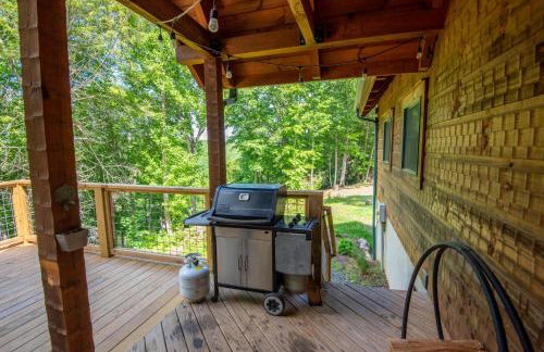 Blue Ridge Mountain Log Cabin - Views - Fireplace - River Access! - Photo 38