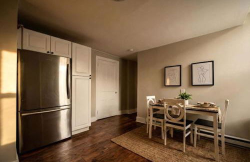 Park Place- Cozy Modern Space Fully Updated Fast Wifi Good Coffee and Easy Parking - Foto 14