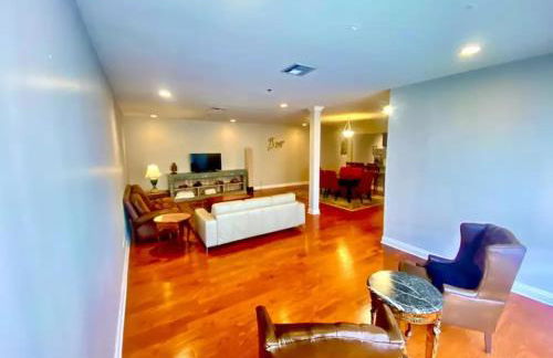 NOLA Condo - Photo 49