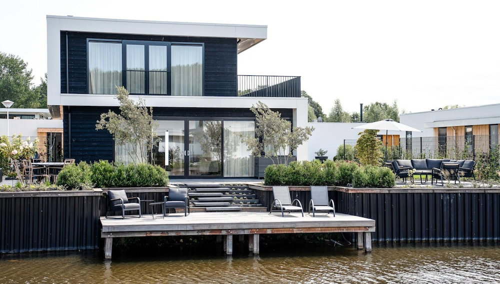 Water Villa With Garden and Jetty Near Harderwijk - Foto 1, Profilbild