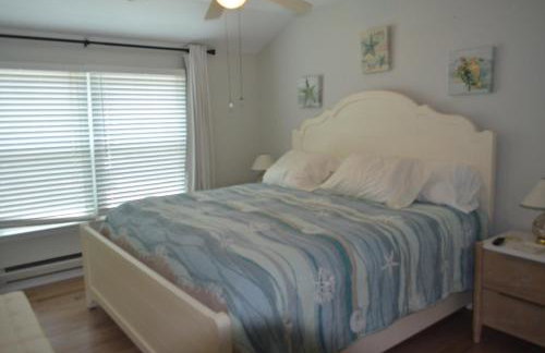 Bayside House with Hot Tub Near Cape May - Photo 32