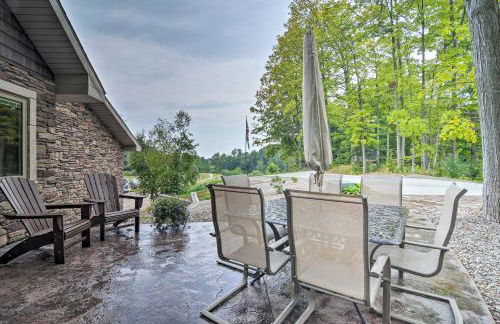 Modern Arcadia Farmhouse on 80 Acres with Fire Pit! - Foto 2