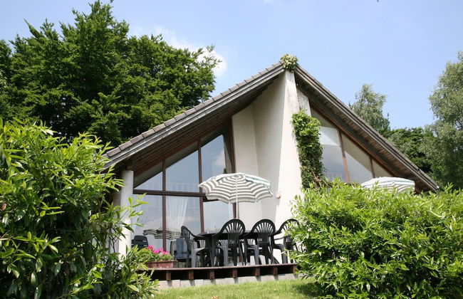 Beautiful Chalet Near the Forest in Malmedy - Foto 33