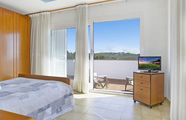 Spacious Holiday Villa With Private Swimming Pool and Various Terraces in Blanes - Photo 12