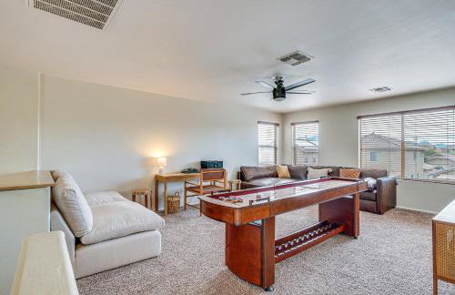 Gorgeous Green Valley Home Patio and Private Pool! - Foto 13