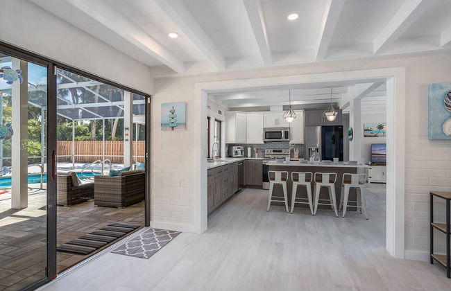 Sunkissed Pool Home - Foto 13