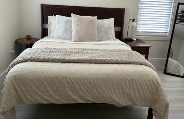 Modern Abode 2BR Near UofR, Highland, Downtown Rochester, NY Sleeps 4 - Foto 49