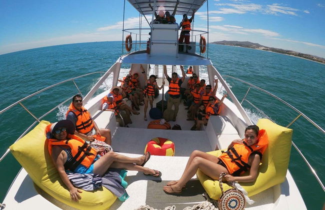 Swimming with Sea Turtles at Vichayito Beach - Photo 1