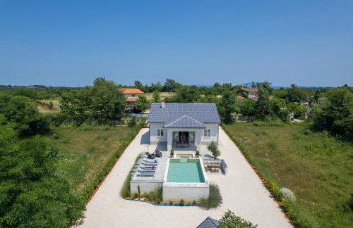 Sienna Zminj - Foto 80