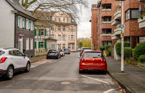 Zentrales City Apartment EDEN - 1 Min zum HBF - Ideal für Trips nach Köln, Düsseldorf, Wuppertal, Messe - Balkon, Küche, 2 Zimmer, Renoviert 2025 - Foto 27