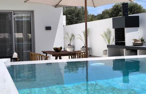 Valantina's & Mannouel Lardos Luxury Villas - Photo 35