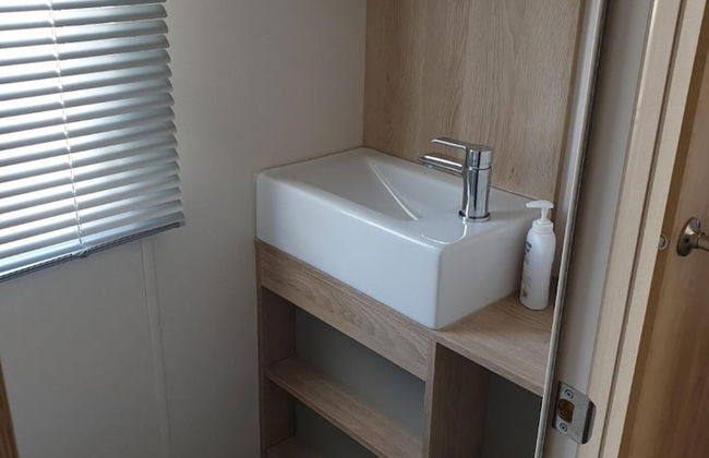 The Sea Breeze - Captivating Caravan in Camber - Foto 7