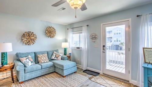 Coastal Oasis with Decks Walk to Holden Beach! - Foto 4