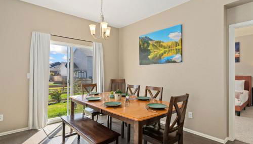 Windshire Retreat with Pool, Garage and Pet-Friendly - Foto 2