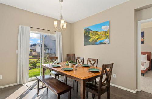 Windshire Retreat with Pool, Garage and Pet-Friendly - Foto 2