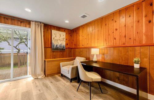 Spacious Mid Century Modern Sunroom Rambler - Foto 38