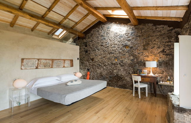 Monaci delle Terre Nere - Foto 30